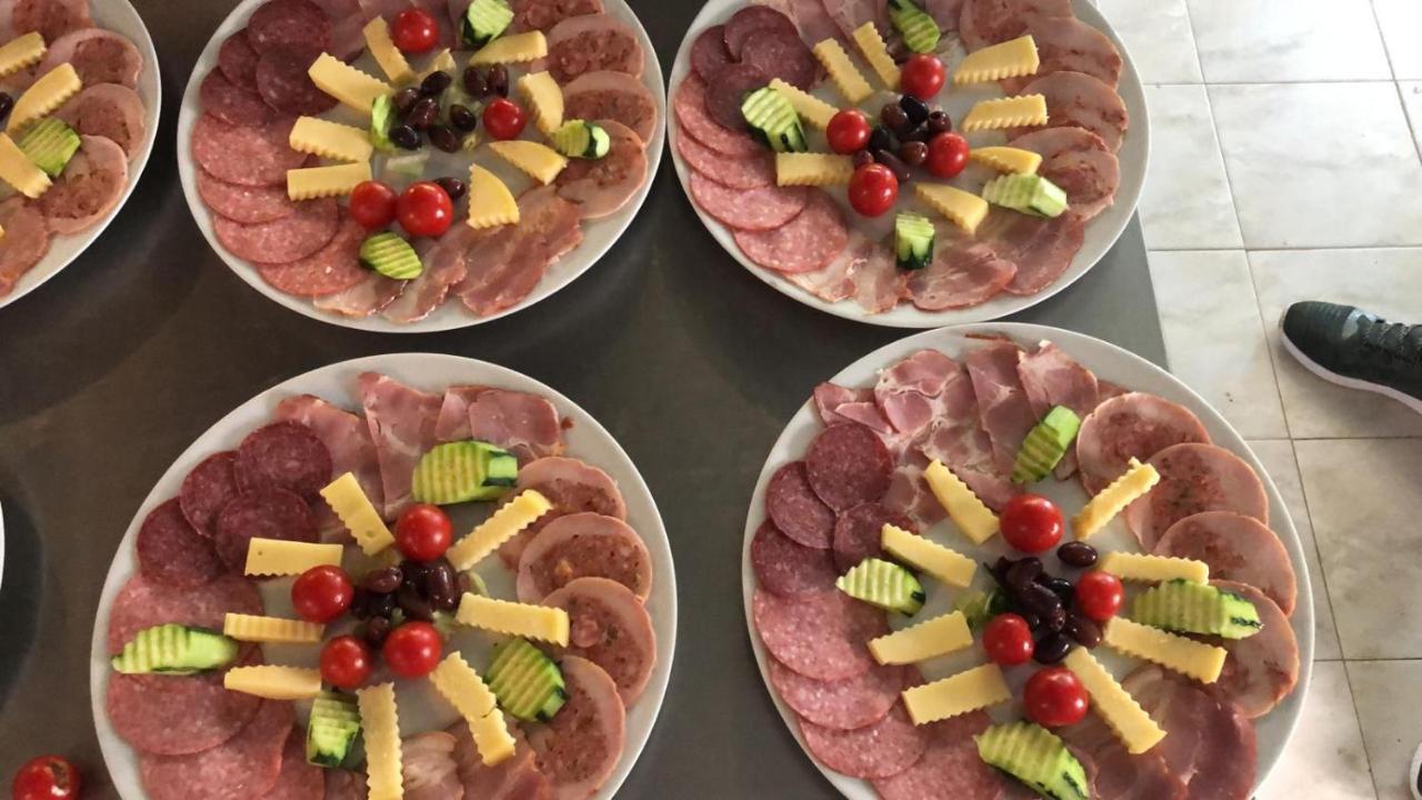 Pensiune Restaurant Indus Ocna Sibiului Esterno foto
