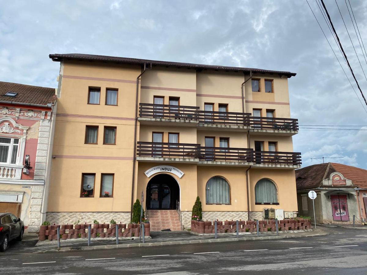 Pensiune Restaurant Indus Ocna Sibiului Esterno foto
